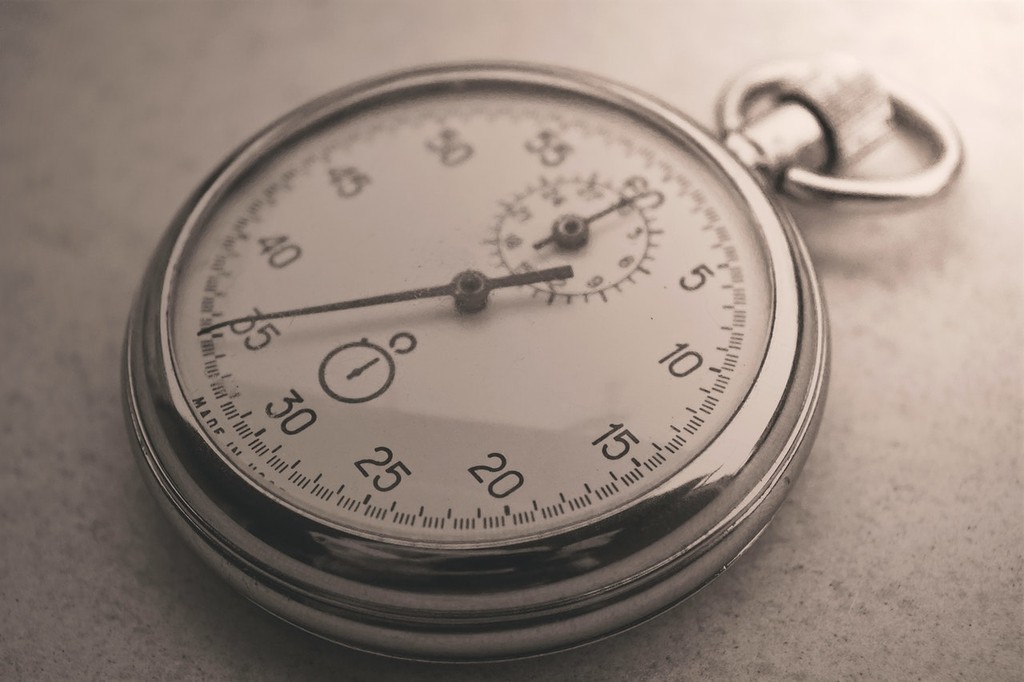 picture of a pocket watch